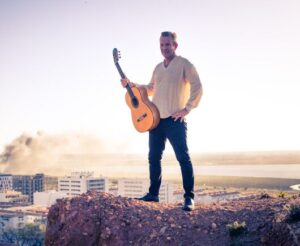Seville Flamenco Guitarist 2 pic 2.jpg